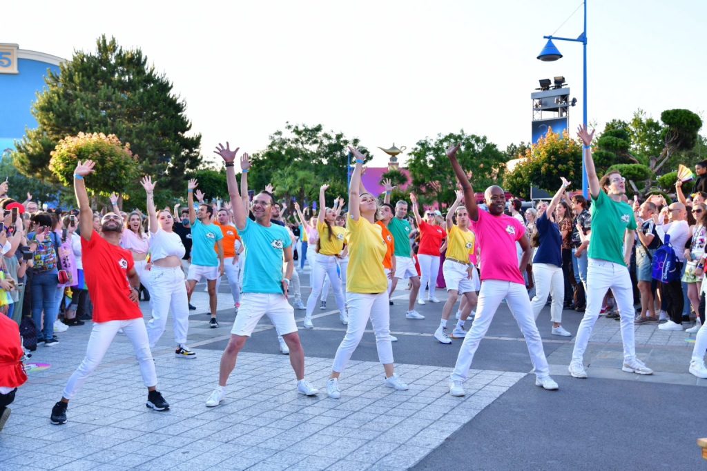 disneyland paris pride parade cast members