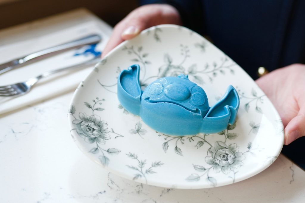 Stitch Cake at Disneyland Paris
