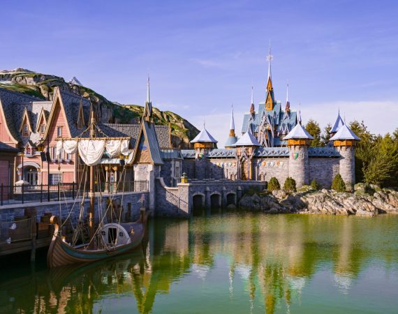 Disneyland Paris Frozen Preview Day Program