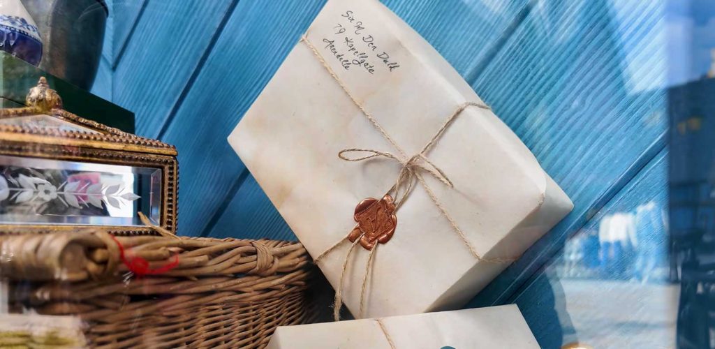 The Parcel Addressed to Michel den Dulk in Fjord View Shop