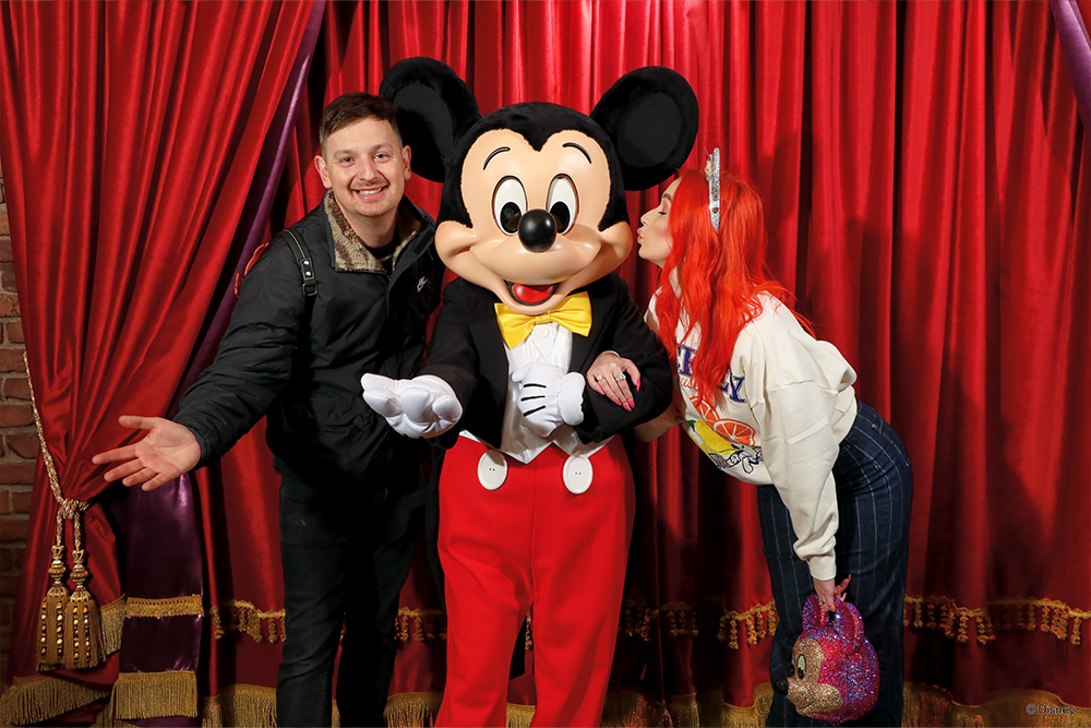 disneyland-paris-virtual-queue---meet-mickey-mouse